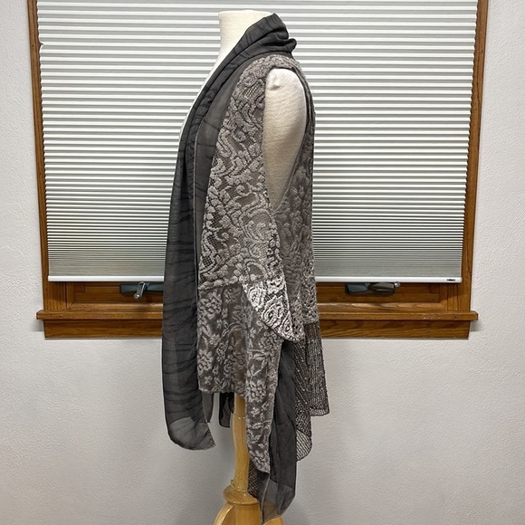 Vintage Concept Gray Art-To-Wear Lagenlook Open Mixed Fabric Vest Size Small - Picture 6 of 9